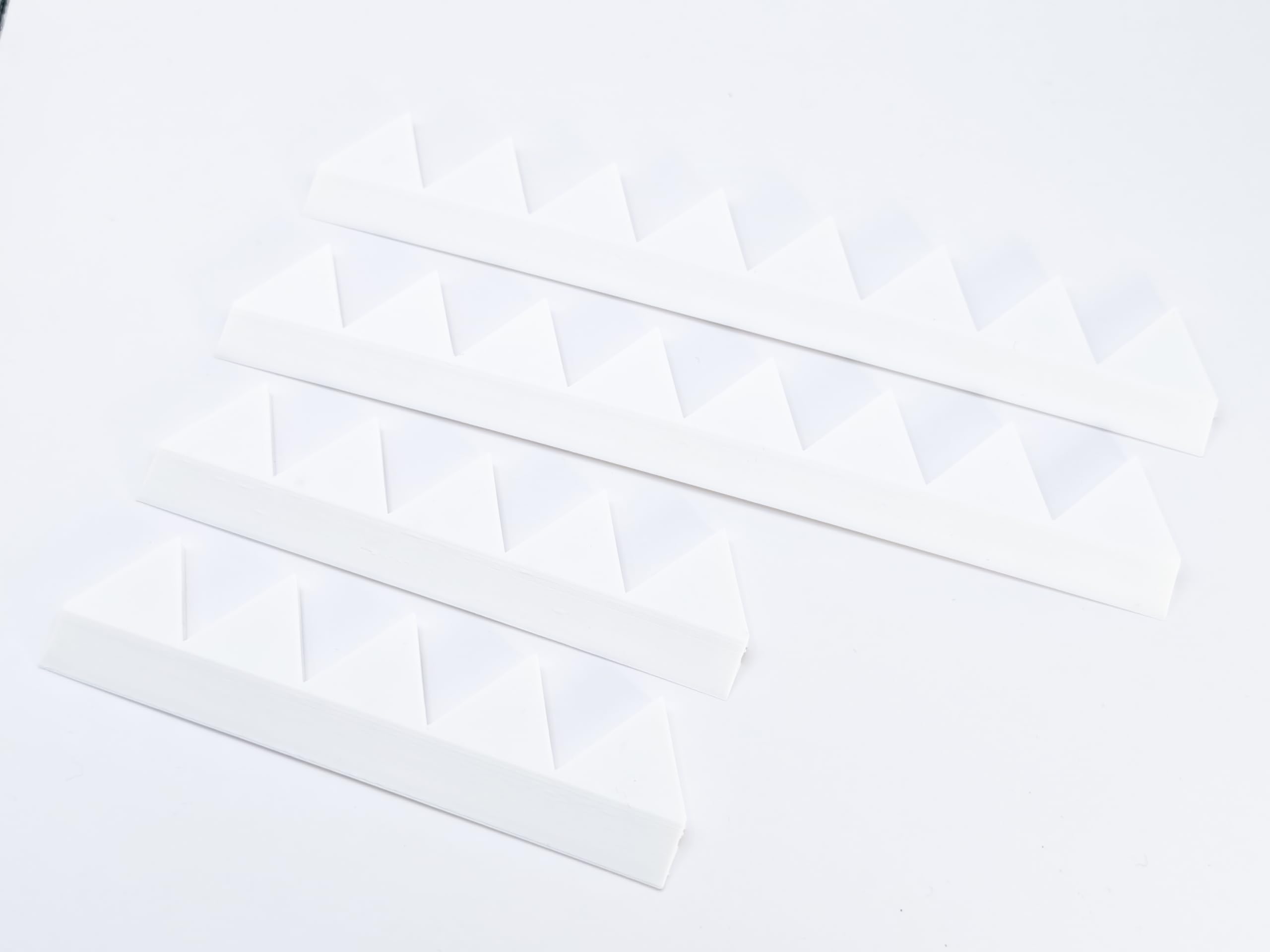 Amazon.co.jp: シェブロン形状 空力デバイス ABS製 8山5山各2枚 白 N